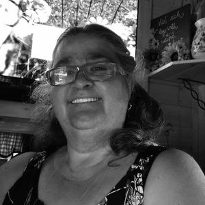 Meet your Posher, Renita